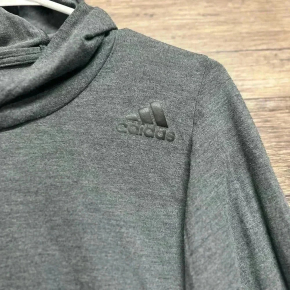 adidas Gray Long Sleeve Tee men’s medium - Picture 3 of 4